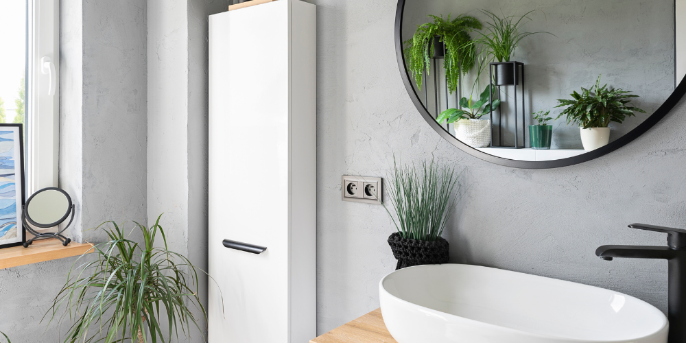 Primex Garden Center-Glenside-Pennsylvania-Indoor Gardening for Small Spaces-houseplants in bathroom
