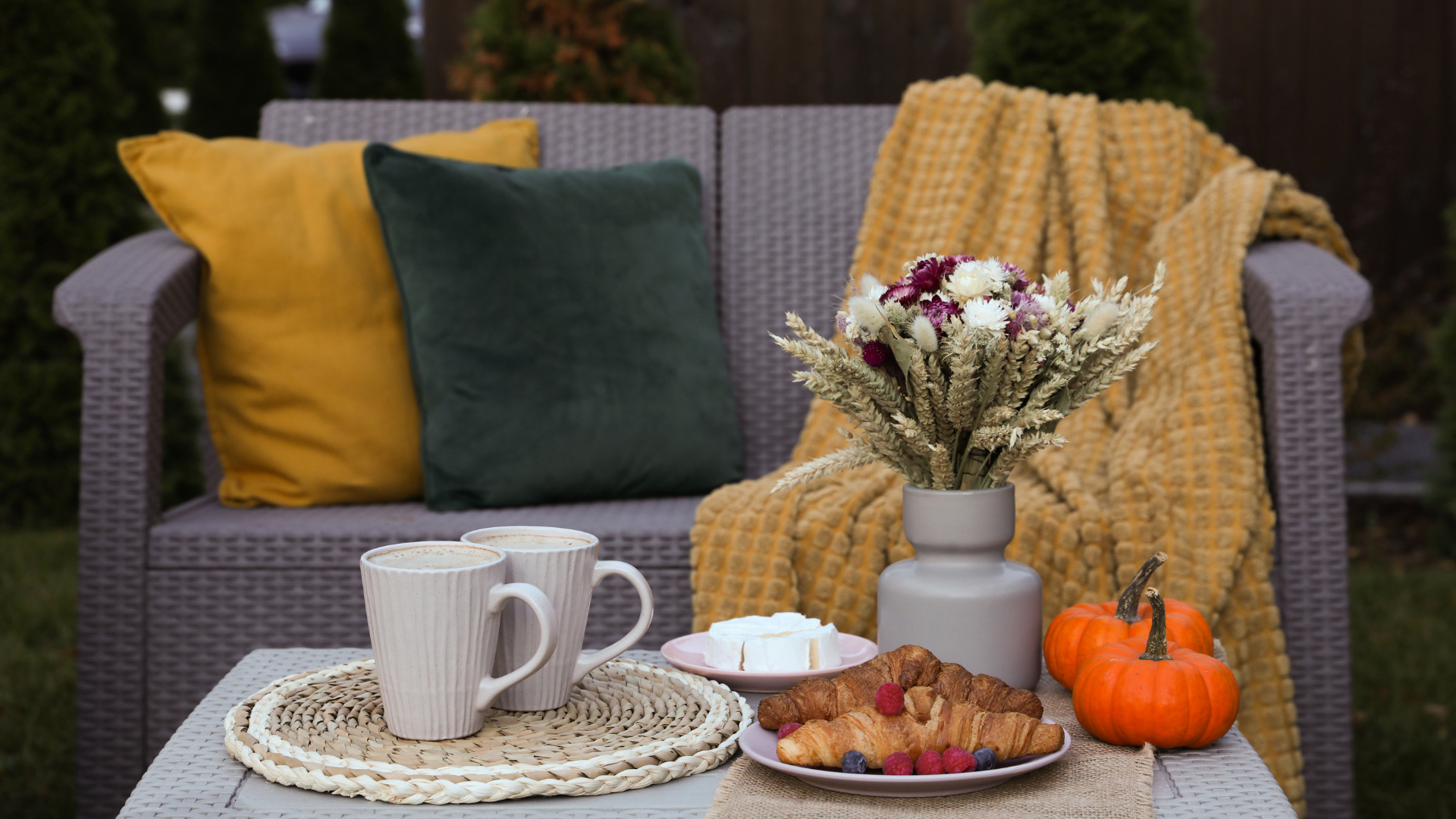 Primex Garden Center-Glenside-Pennsylvania-cozy outdoor spaces-seating with coffee-patio